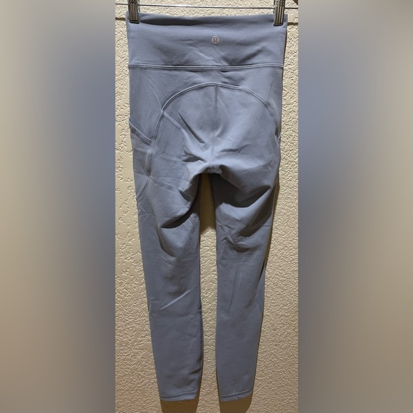 Lululemon Invigorate High Rise Tights Leggings 25” With Pockets Chambray Size 2 - Picture 6 of 12
